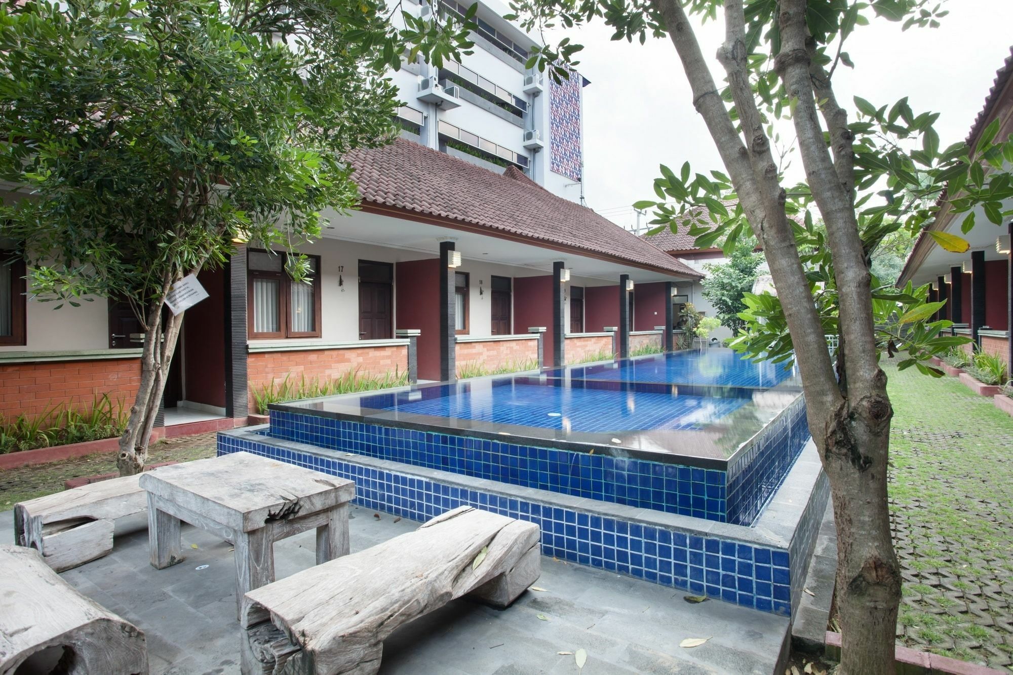 Hotel Puri Ganesh Legian Exterior foto